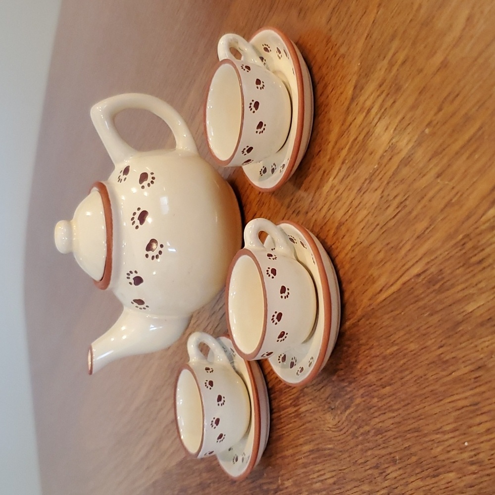 Bearware Pottery Mini Tea Set Cream w/ Paw Prints Boyds Bears Ceramic 8 Piece